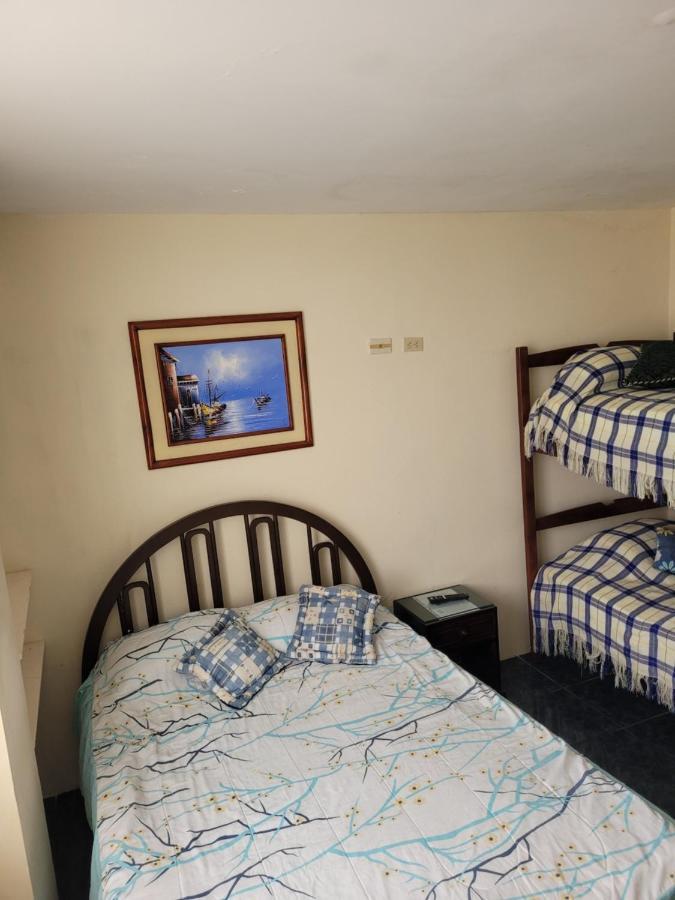 Hostal Haziel Salinas  Dış mekan fotoğraf