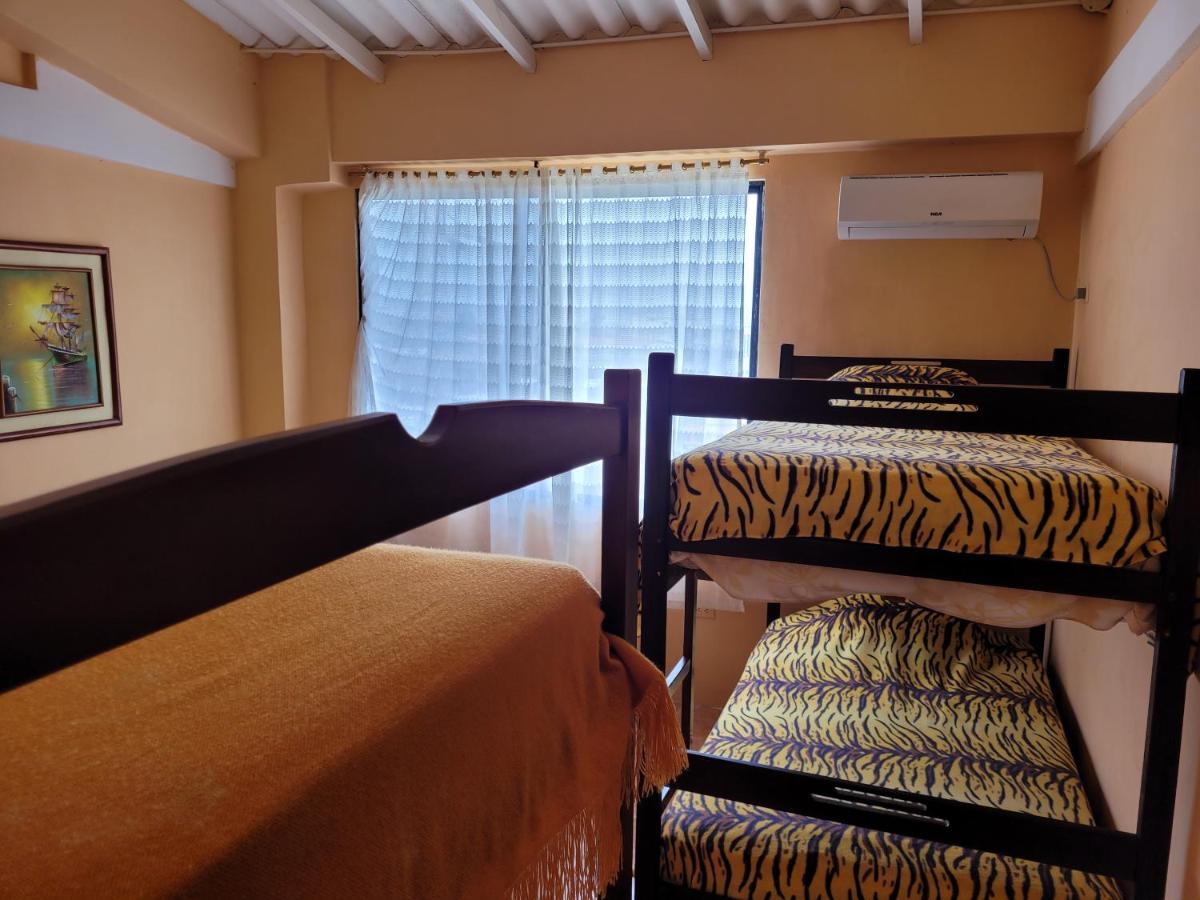 Hostal Haziel Salinas  Dış mekan fotoğraf