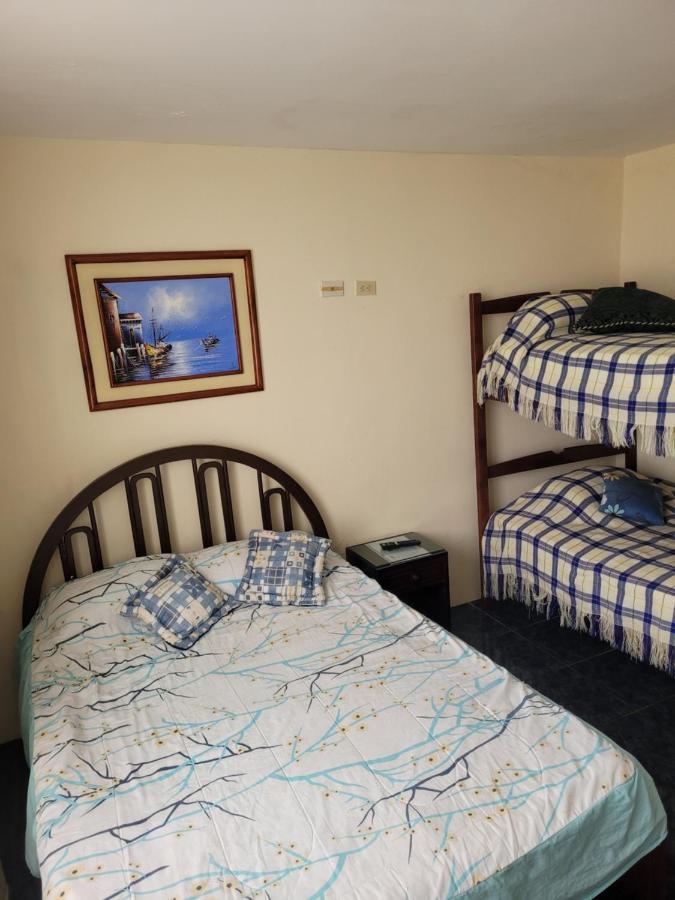 Hostal Haziel Salinas  Dış mekan fotoğraf