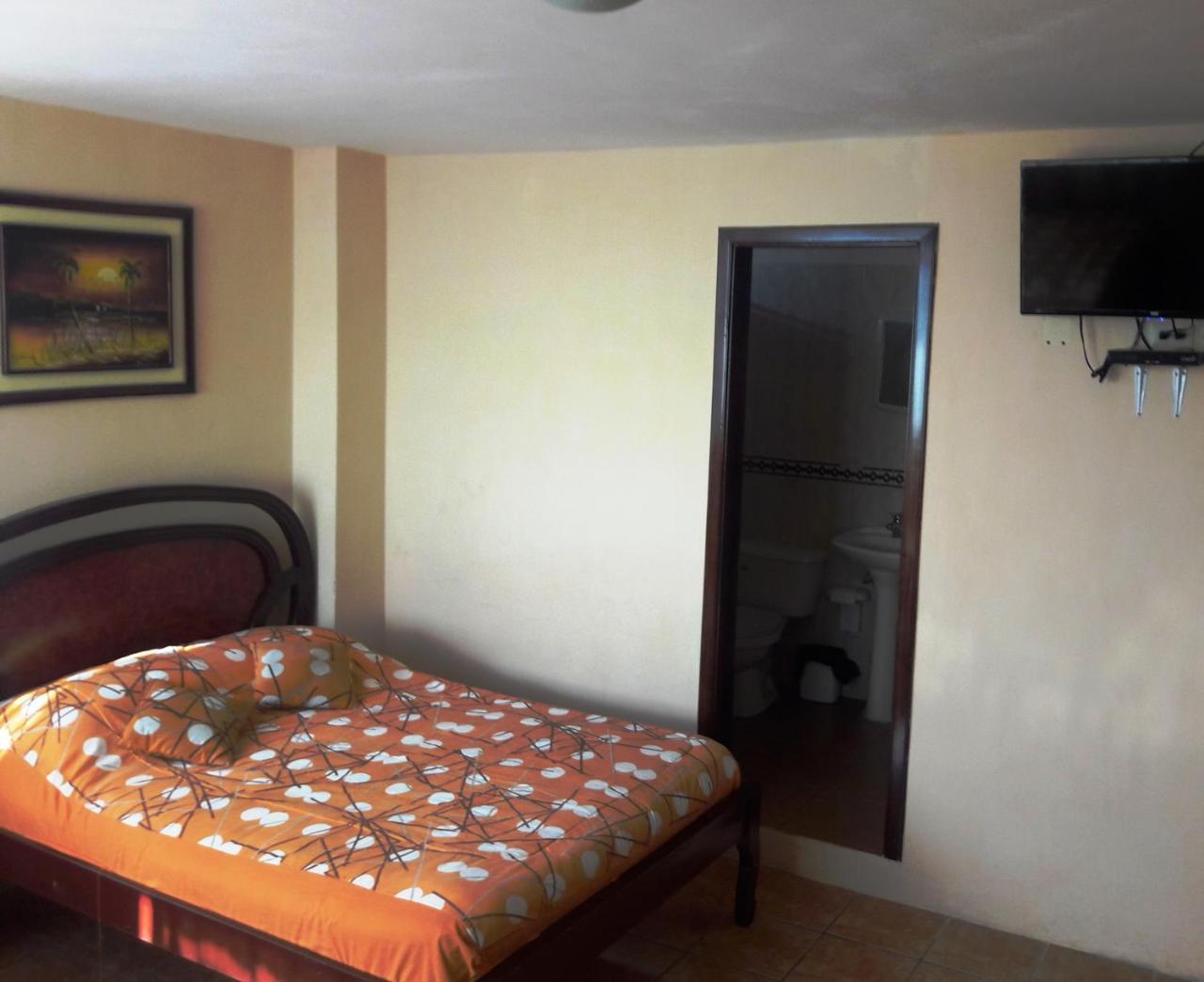 Hostal Haziel Salinas  Dış mekan fotoğraf